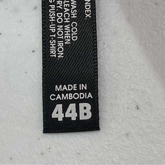 Torrid Curve Back smoothing Lace Detail Black Everyday T-Shirt Bra Size 44B - Picture 12 of 12